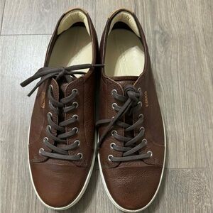 ECCO Men's Dark Brown Sneakers